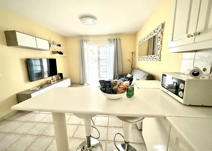 Huge Sunny Terrace & Pool By Deihu Experiences Apartmán