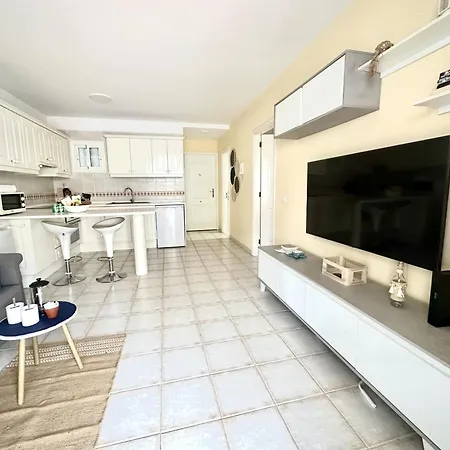 Huge Sunny Terrace & Pool By Deihu Experiences Los Cristianos (Tenerife)