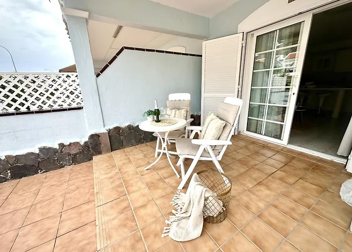 Huge Sunny Terrace & Pool By Deihu Experiences *